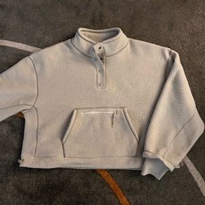 Gymshark cropped pullover sweater